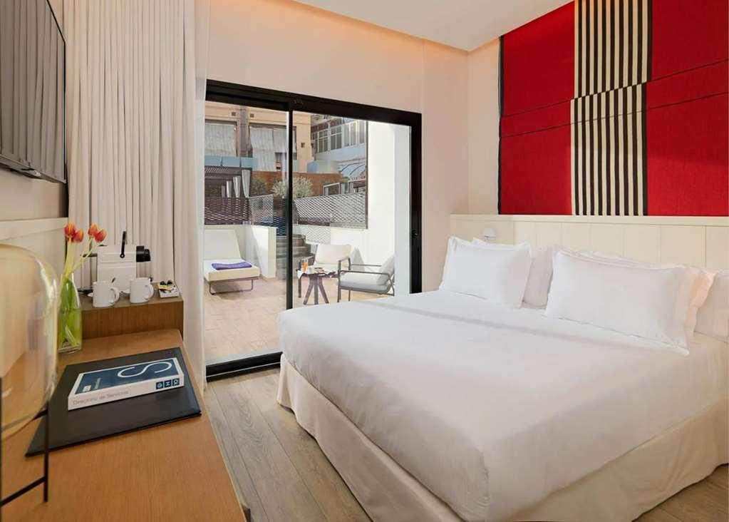 H10 Cubik 4* Sup Hotel Barcelona Phòng bức ảnh
